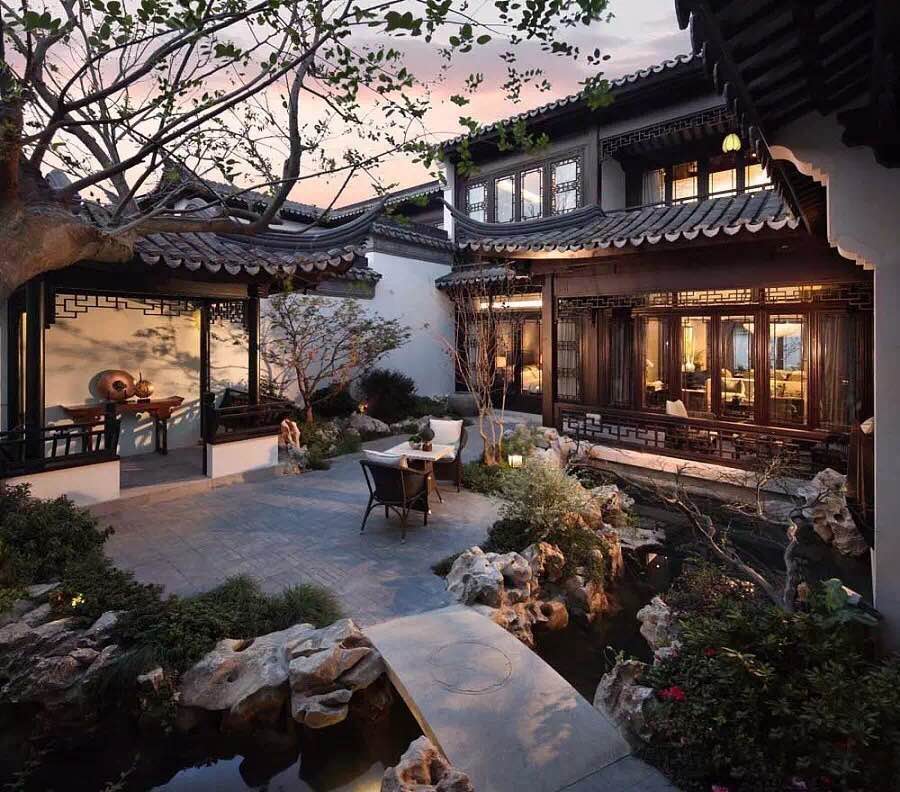 為何中式庭院別墅越來(lái)越流行？